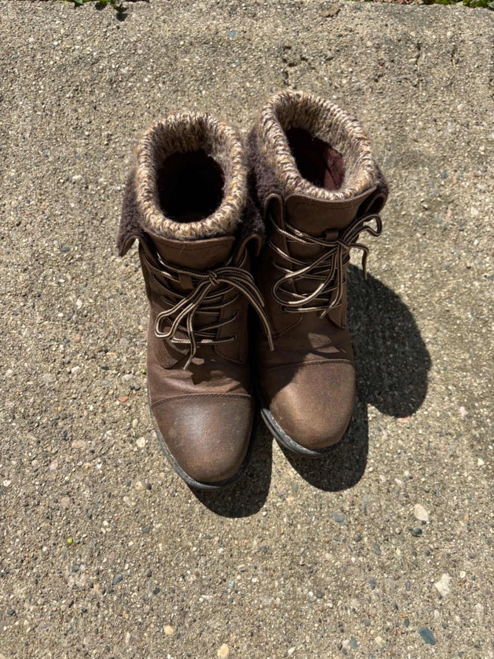 Women's Brown Lace-Up Faux-Fur Ankle Boots